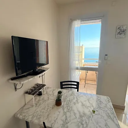 Seaview Retreat