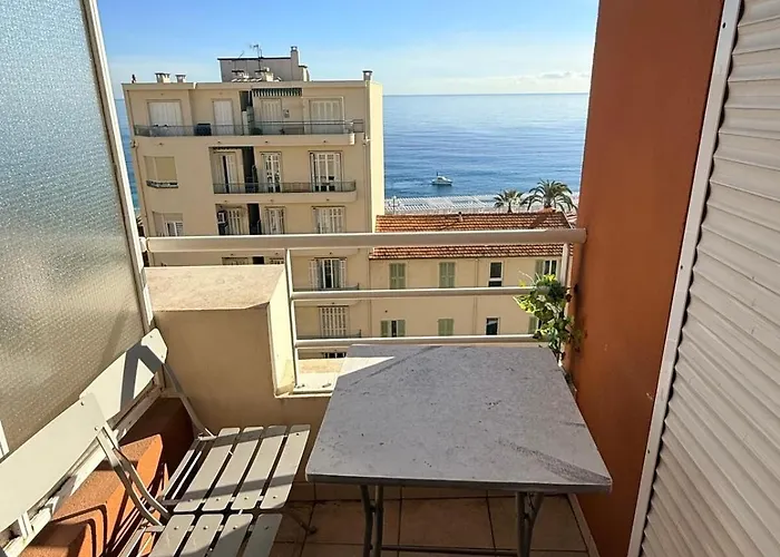 Seaview Retreat * Nice